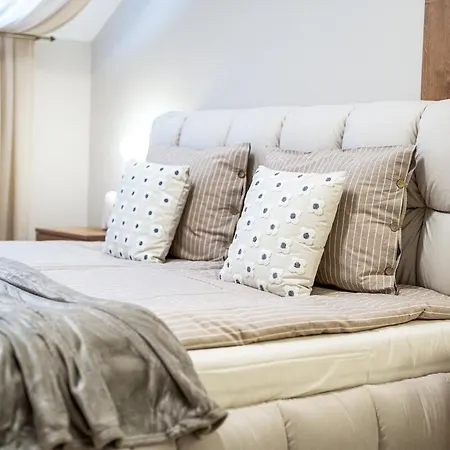 Luxury Ap - - Breakfast - Bbq - Free Parking Διαμέρισμα *